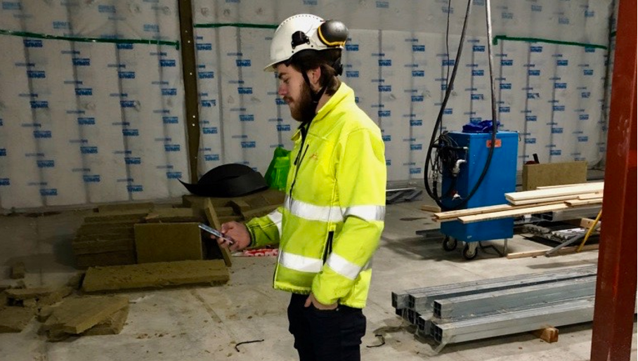 Johan Norell OP2 Byggnads använder Infobric Field