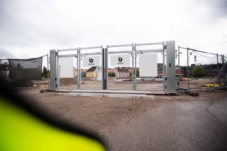 Vikgrind A 3-fas för fordonstrafik på byggarbetsplats